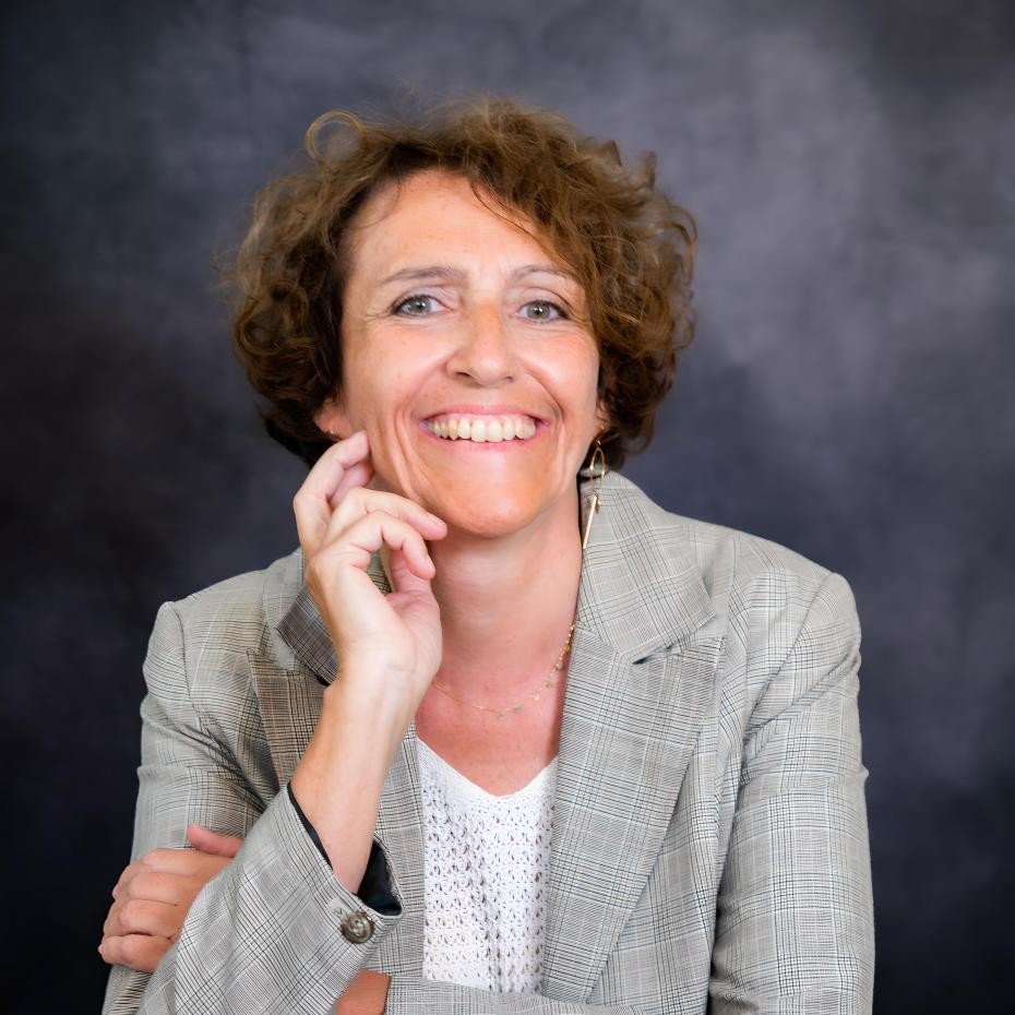 [Tribune] Lever les freins au recours à l'amiable : dépasser l'entre-soi des professionnels du droit pour penser la médiation comme bien commun. Par Sandra Gallissot, Médiatrice. 